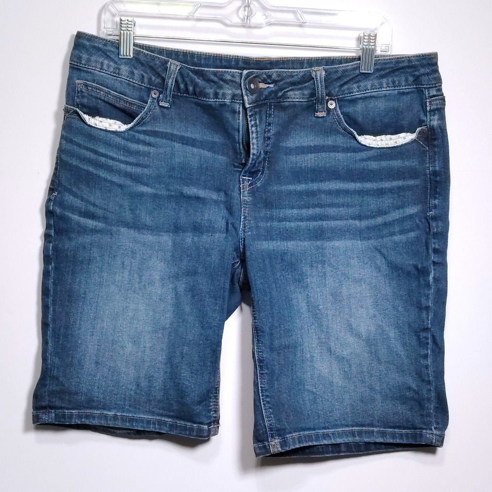JCP JcPenny Denim Bermuda Shorts Womens 14P Dark‎ Wash Cotton Blend